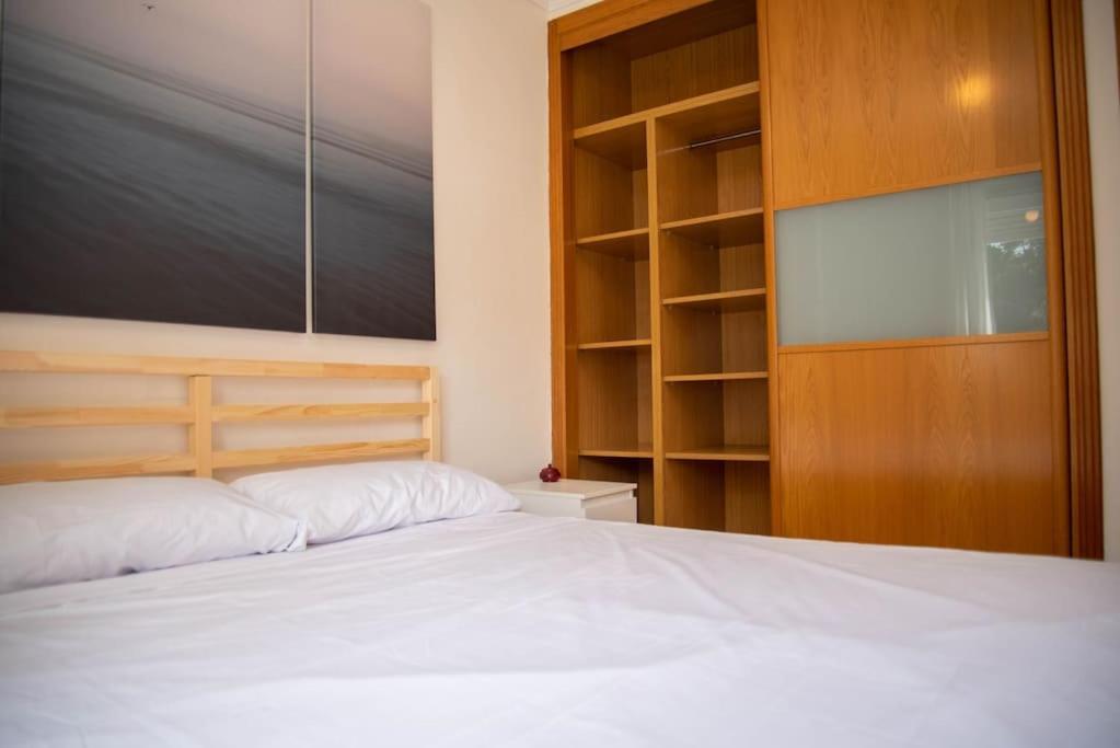 Piso Con Jardin Apartment Malaga Exterior photo